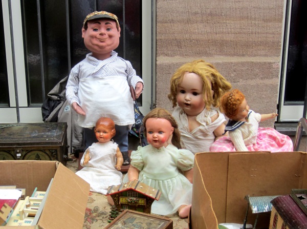 Verschiedene Puppen für Sammler