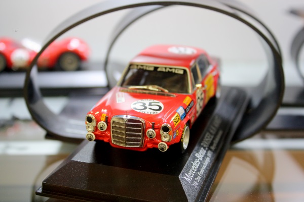 Mercedes als Modellauto